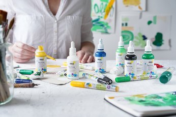 Anwendung Malen mit Acryltinte